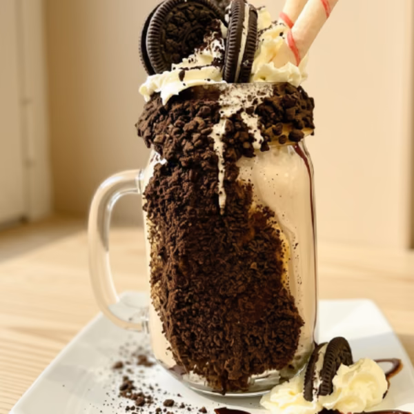 Malteada de Oreo en la cafetería de Pastelería Dulcita en Bogotá